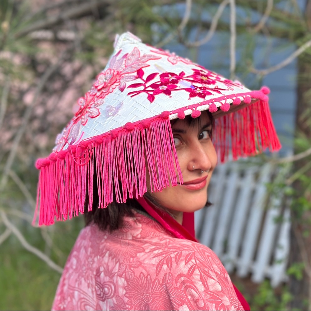 Hot Pink Fringed Women's Bamboo Sun Hat – Burning Man, Festival & Rave Ready